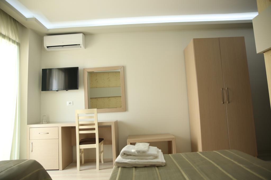 Hotel Pogradeci Δωμάτιο φωτογραφία