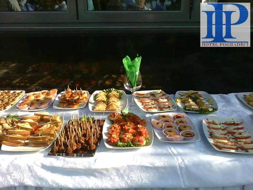 Hotel Pogradeci Εξωτερικό φωτογραφία