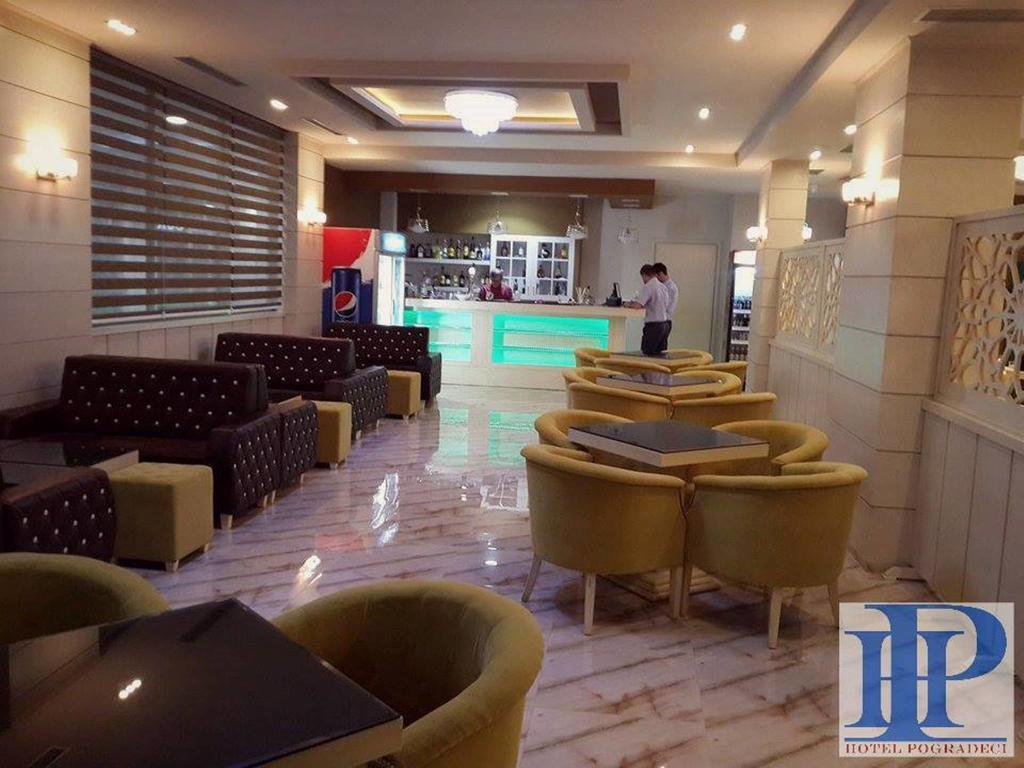 Hotel Pogradeci Εξωτερικό φωτογραφία