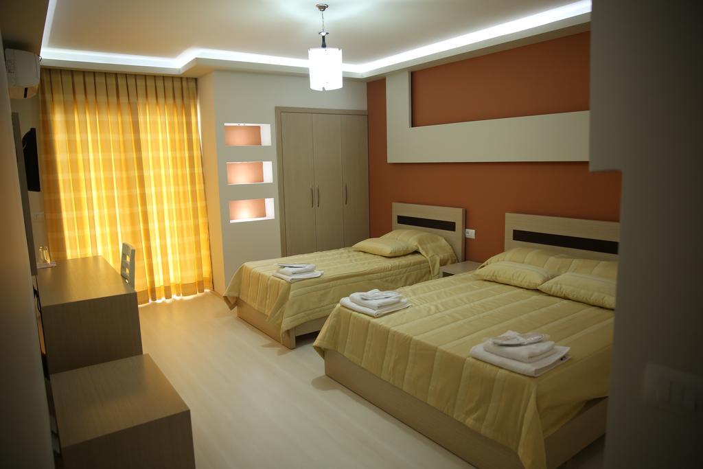 Hotel Pogradeci Δωμάτιο φωτογραφία