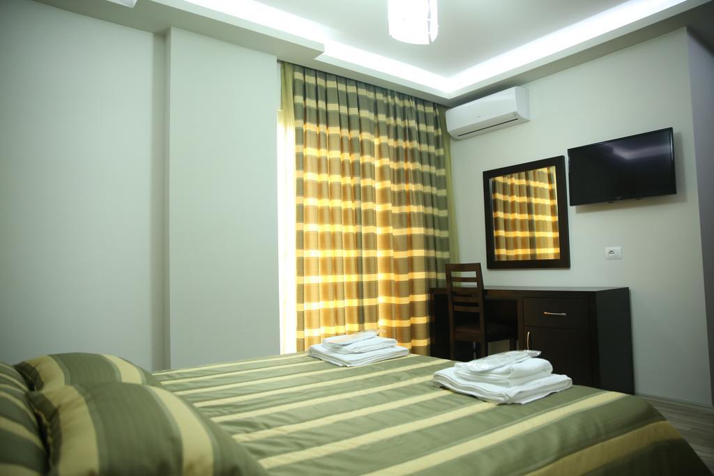 Hotel Pogradeci Δωμάτιο φωτογραφία