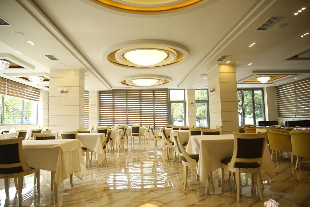 Hotel Pogradeci Εξωτερικό φωτογραφία