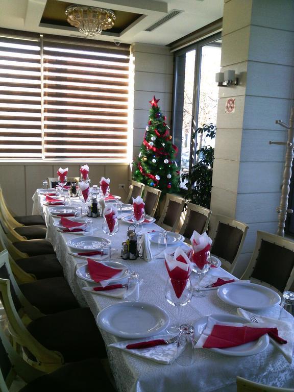 Hotel Pogradeci Εξωτερικό φωτογραφία