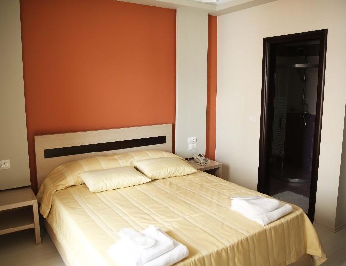 Hotel Pogradeci Εξωτερικό φωτογραφία