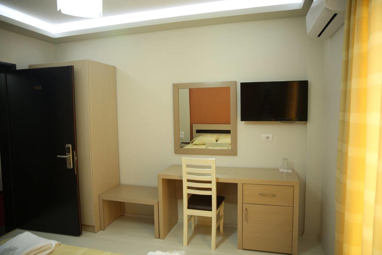 Hotel Pogradeci Εξωτερικό φωτογραφία